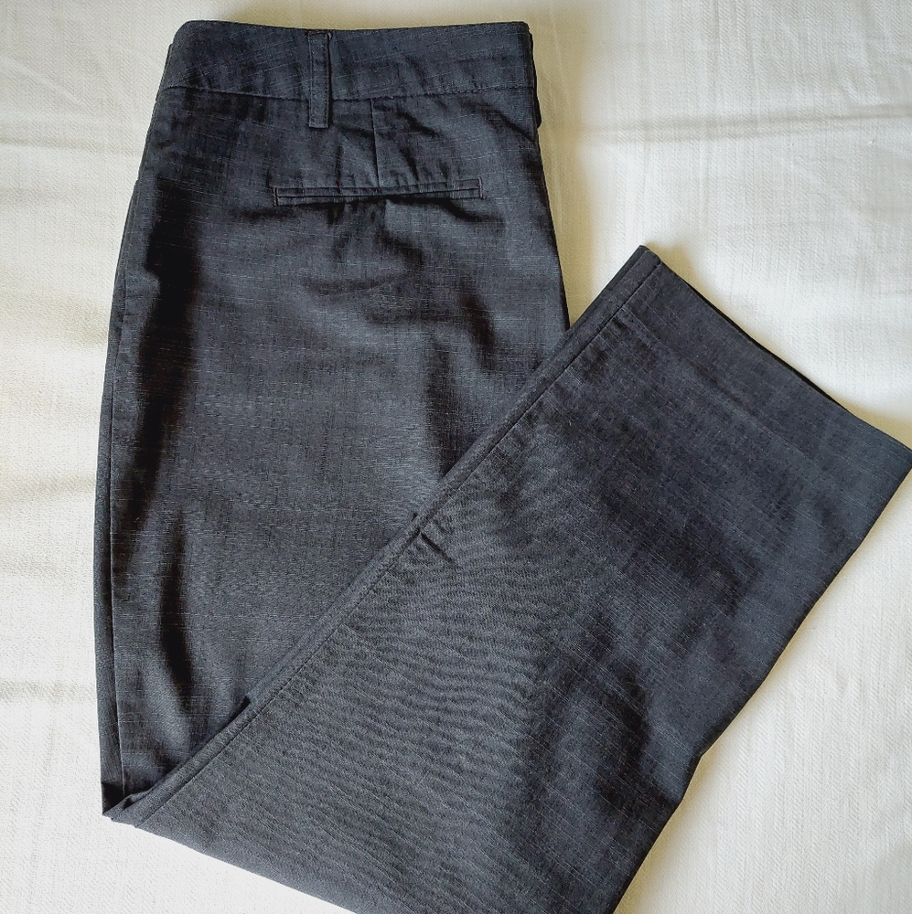 Apt.9 Modern fit capri pants size 8